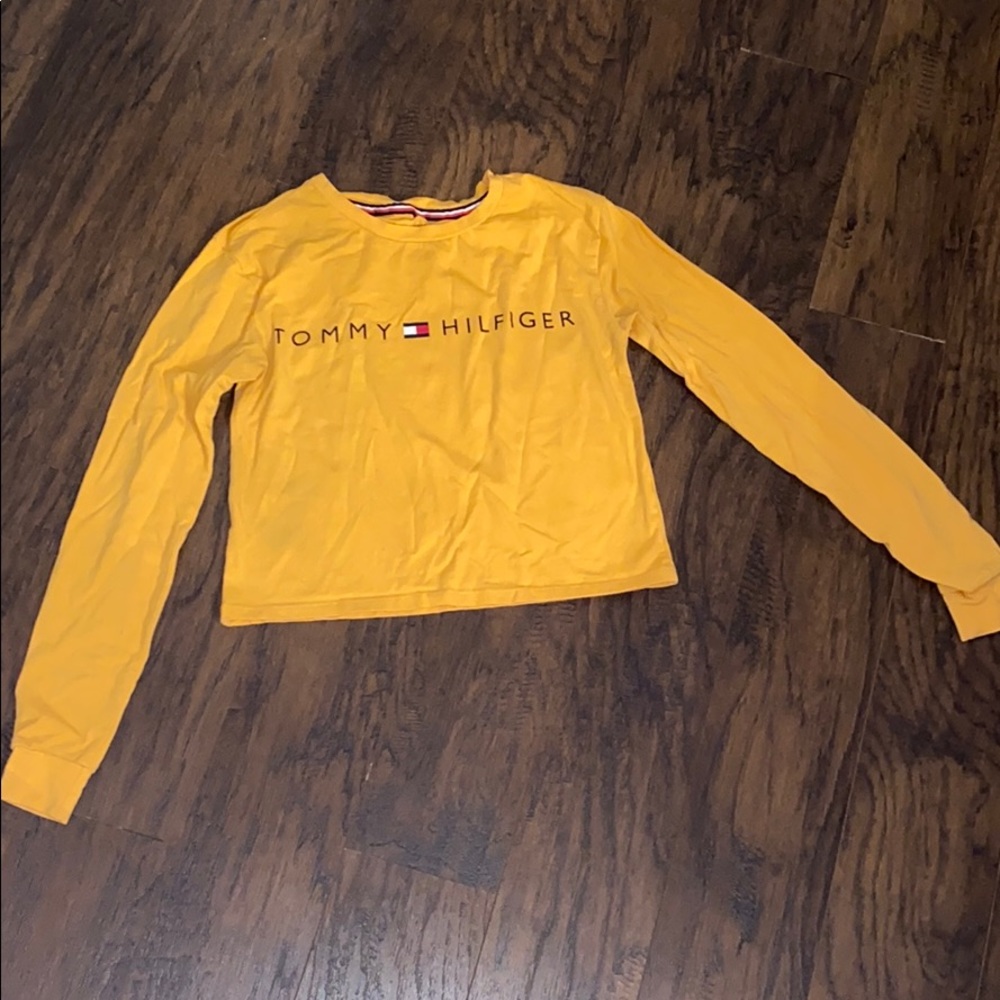 tommy hilfiger top